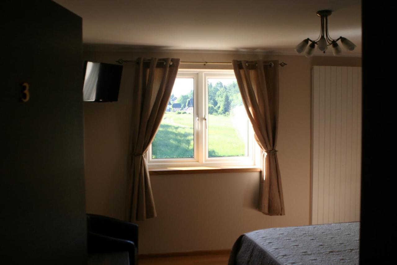 Millenium House 1 Bed & Breakfast Jezerce Eksteriør bilde